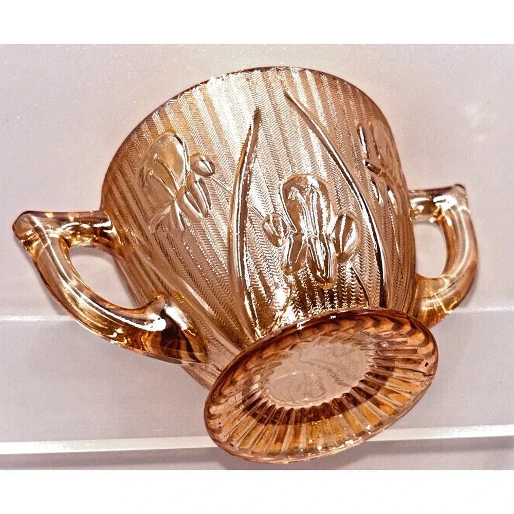 Jeanette Glass IRIS & HERRINGBONE Marigold Iridescent Footed Sugar Bowl Lid EUC